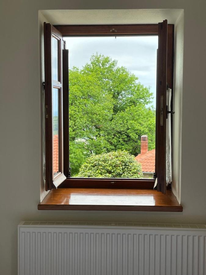 Camellia Guesthouse Anílio Pilíu Kültér fotó