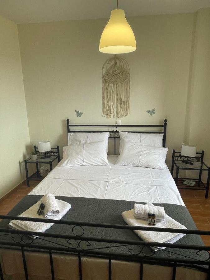 Camellia Guesthouse Anílio Pilíu Kültér fotó
