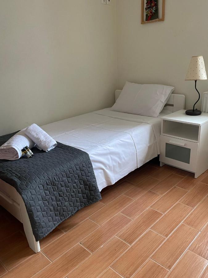 Camellia Guesthouse Anílio Pilíu Kültér fotó