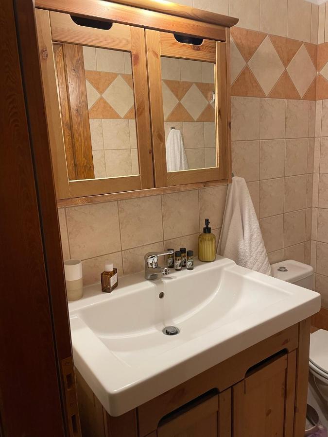 Camellia Guesthouse Anílio Pilíu Kültér fotó